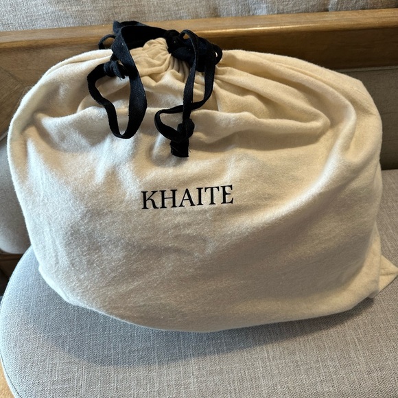 Khaite Hobo Raffia & Leather Tote - Picture 5 of 8